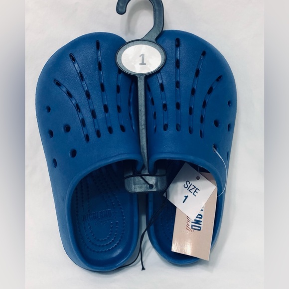 Kid’s Clog slip on Blue.size 1 - Picture 2 of 4